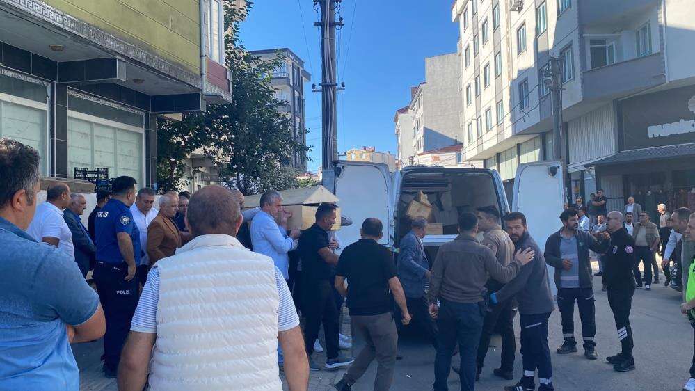 80 yaşındaki adam eşini öldürdü! Saatlerce başında bekledi 7
